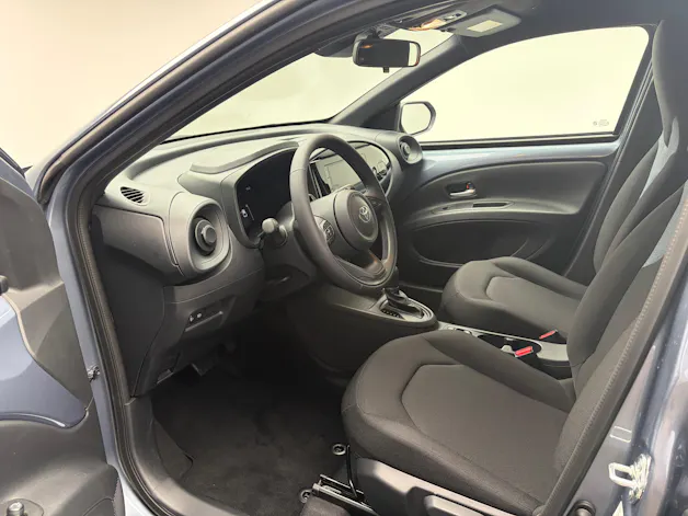 Toyota Aygo X 1.5 VVT-i HSD Comfort