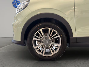 https://vehicle.imgix.net/4312175/120383ae-4fb8-41d5-b1c5-60d4afee8524.jpg