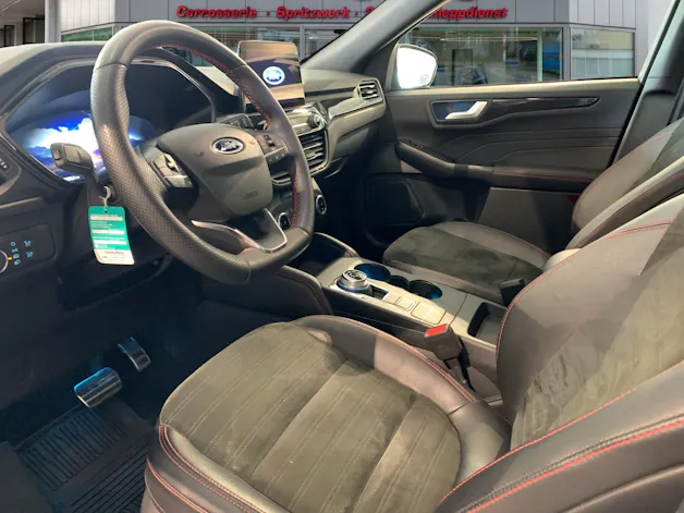 Ford Kuga 2.5 Plug-in Hybrid ST-Line X