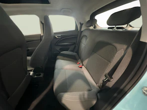 https://vehicle.imgix.net/4312178/22c3a610-8d89-4c53-8c2e-4498e2248666.jpg