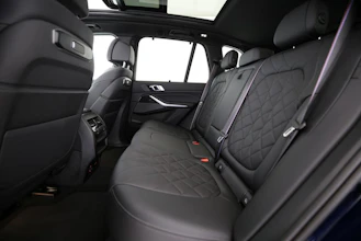 https://vehicle.imgix.net/4312189/4f3ec18f-40cf-4b55-94c8-0ae8336fdf73.jpg