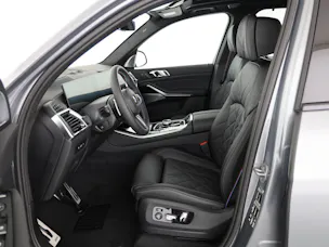BMW X5 M60i xDrive