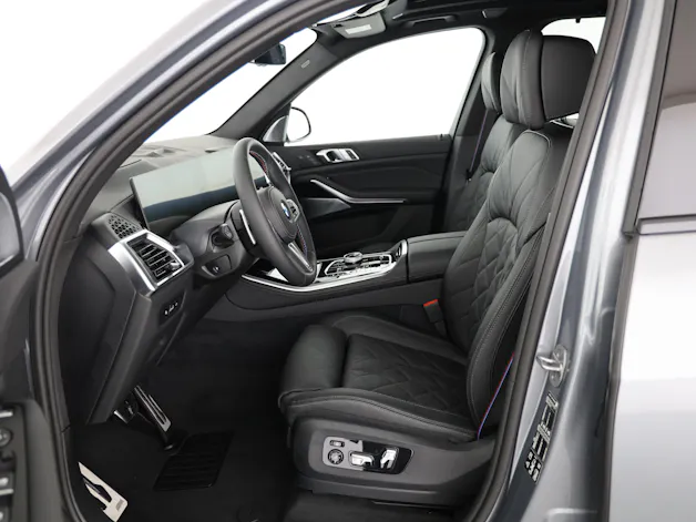 BMW X5 M60i xDrive