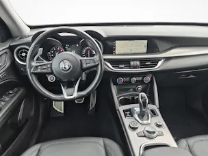 Alfa Romeo Stelvio 2.0 Q4 Sprint / Jetzt mit attraktivem 1.9% Leasing!