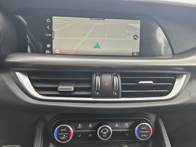 Alfa Romeo Stelvio 2.0 Q4 Sprint / Jetzt mit attraktivem 1.9% Leasing!