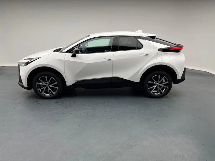 image du véhicule TOYOTA C-HR