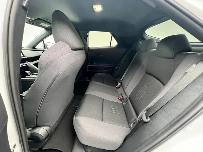 image du véhicule TOYOTA C-HR