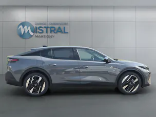Peugeot 408 1.2 Hybrid GT Exclusive