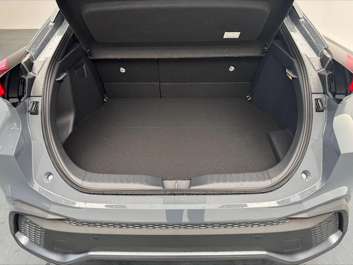 Fahrzeugbild TOYOTA C-HR
