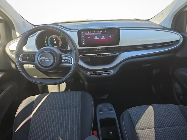 Fiat 500 Icon 3+1 / Jetzt mit attraktivem 0.99% Leasing!