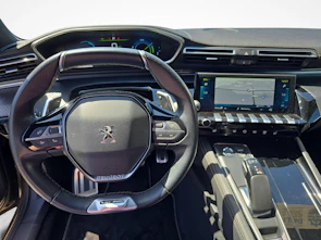 Fahrzeugbild PEUGEOT 508 SW 1.6 Plug-in Hybrid GT Line / ab 0,99% Leasing bei Abschluss einer Protect Autoversicherung