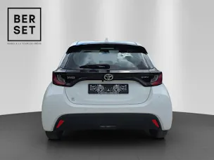 Toyota Yaris 1.5 VVT-i HSD Comfort