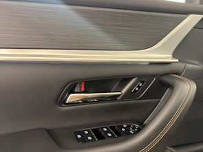 Fahrzeugbild MAZDA CX-60 3.3 D Homura Plus