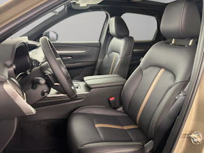 https://vehicle.imgix.net/4312310/c0b80879-b357-42ae-964d-78f21b96dc63.jpg