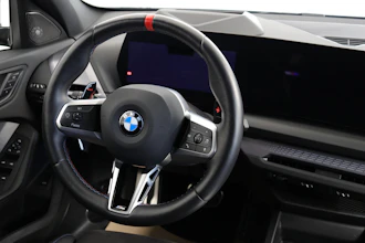 https://vehicle.imgix.net/4312319/c674c3a8-8f9a-4165-9be5-dbeaf2022b4b.JPG