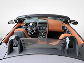 Fahrzeugbild JAGUAR F-Type Convertible 5.0 V8 SVR AWD 575 PS