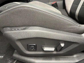 Fahrzeugbild OPEL Grandland-e Ultimate AWD