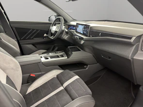 Fahrzeugbild OPEL Grandland-e Ultimate AWD