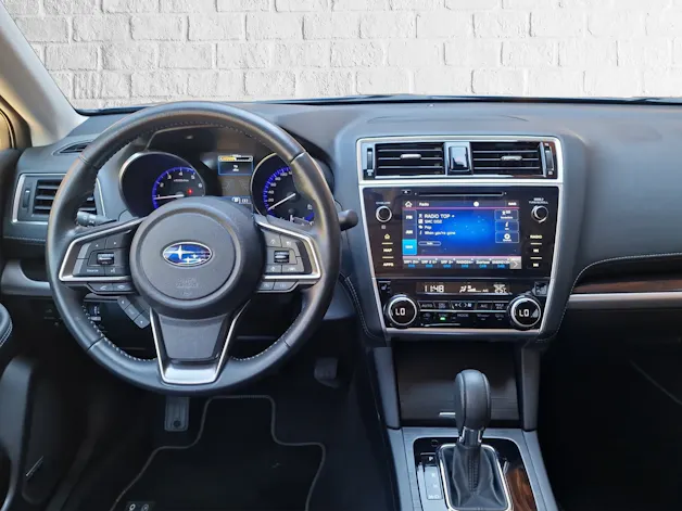 Subaru Outback 2.5i Luxury