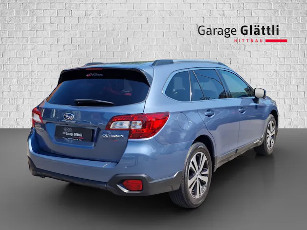 Subaru Outback 2.5i Luxury