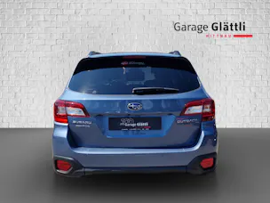 Subaru Outback 2.5i Luxury