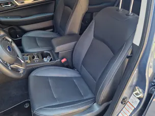 Subaru Outback 2.5i Luxury
