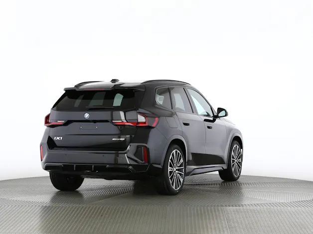 BMW iX1 30 xDrive