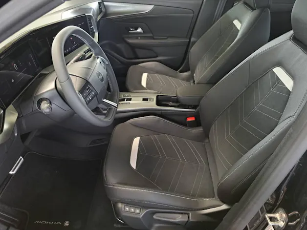 Opel Mokka-e GS WoW 156cv