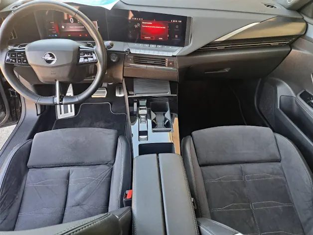 Opel Astra 1.6 T PHEV 180cv Swiss Premium