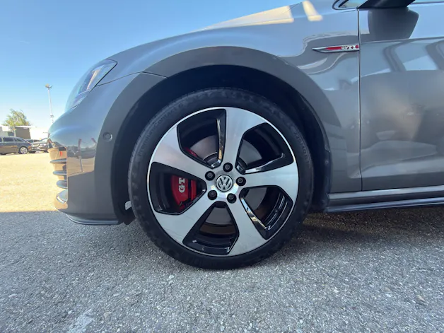 VW Golf VII 2.0 TSI GTI Performance