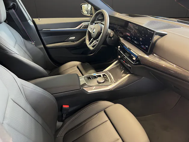 BMW i4 xDrive40