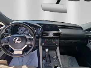 Lexus RC 300h Comfort