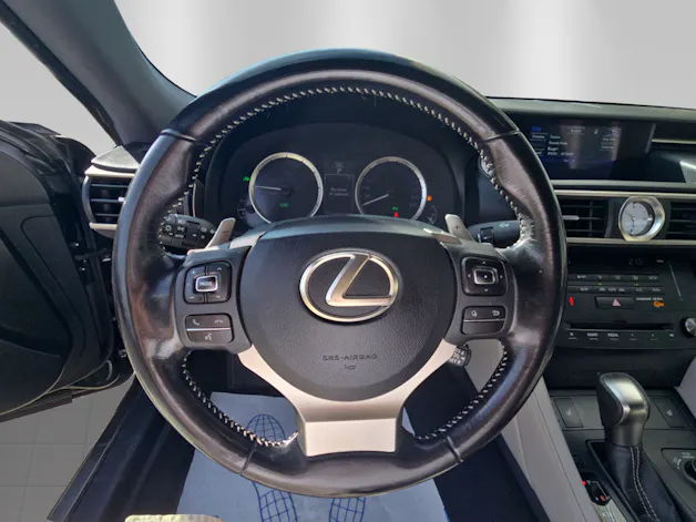Lexus RC 300h Comfort