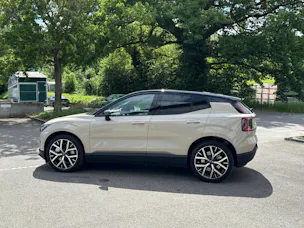 Volvo EX30 P8 Ultra AWD
