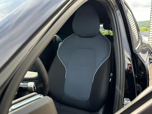 Volvo EX30 E60 Plus Swiss Black Edition