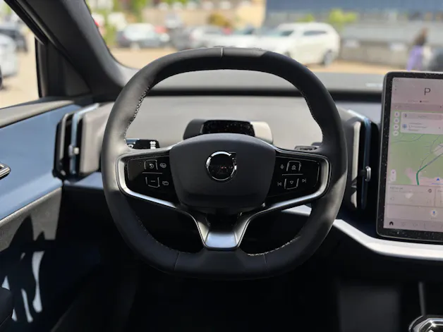 Volvo EX30 E60 Plus Swiss Black Edition