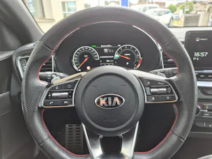 Kia Ceed 1.6 T-GDi GT