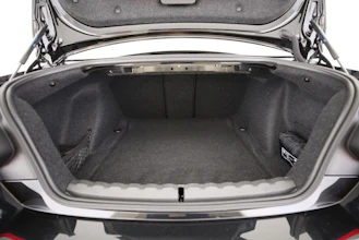 https://vehicle.imgix.net/4312584/100b0155-6783-4694-b4b7-11c3ecd2a9e3.jpg