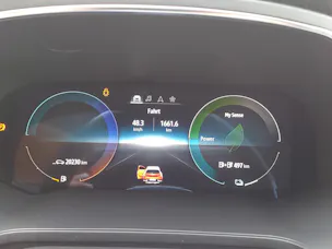 Renault Captur 1.6 E-Tech Plug-in iconic