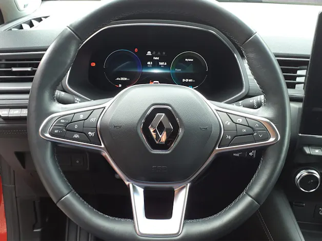 Renault Captur 1.6 E-Tech Plug-in iconic