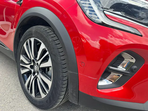 Renault Captur 1.6 E-Tech Plug-in iconic