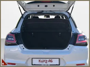 Suzuki Swift 1.2 Sakura Top Hybrid