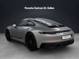 Porsche 911 Carrera 4 GTS