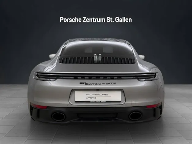 PORSCHE 911 Carrera 4 GTS