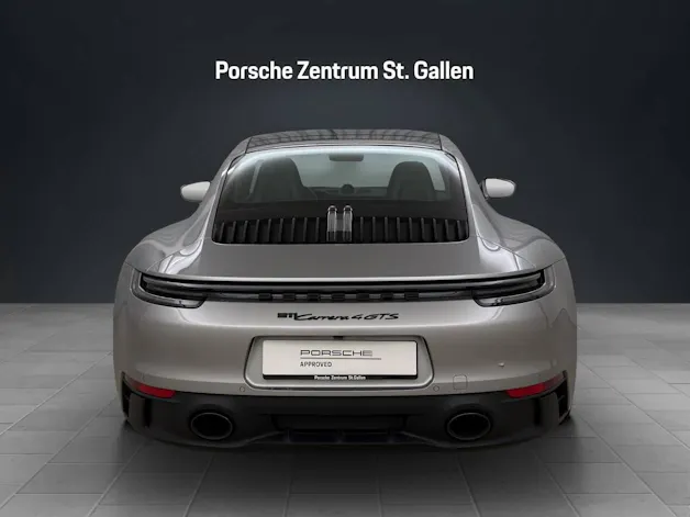 Porsche 911 Carrera 4 GTS