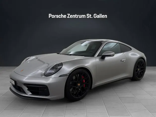 PORSCHE 911 Carrera 4 GTS