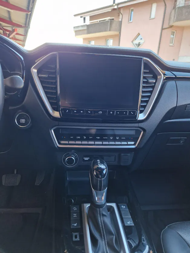 Isuzu D-MAX 1.9 CrewCab N60FF 4x4 AT