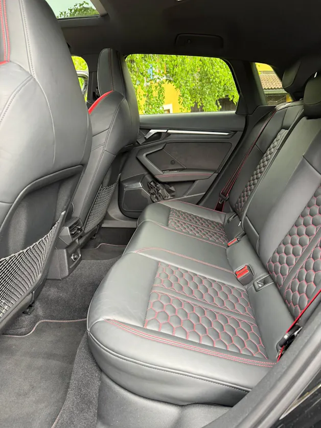 Audi RS3 Sportback 2.5 TSI quattro S-tronic