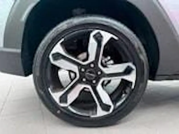 KGM -SsangYong Torres 1.5 TGDI Hybrid Titanium AT