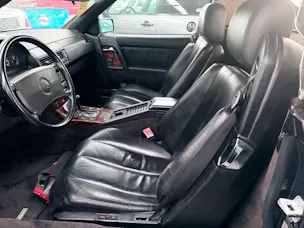 Mercedes-Benz SL 300